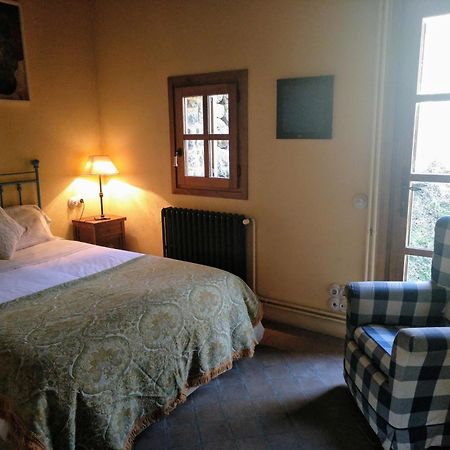 Bed&Breakfast Mas la Cabanya de Beget Bed & Breakfast Bagian luar foto