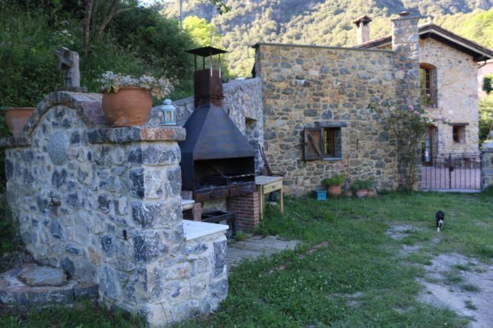 Bed&Breakfast Mas la Cabanya de Beget Bed & Breakfast Bagian luar foto