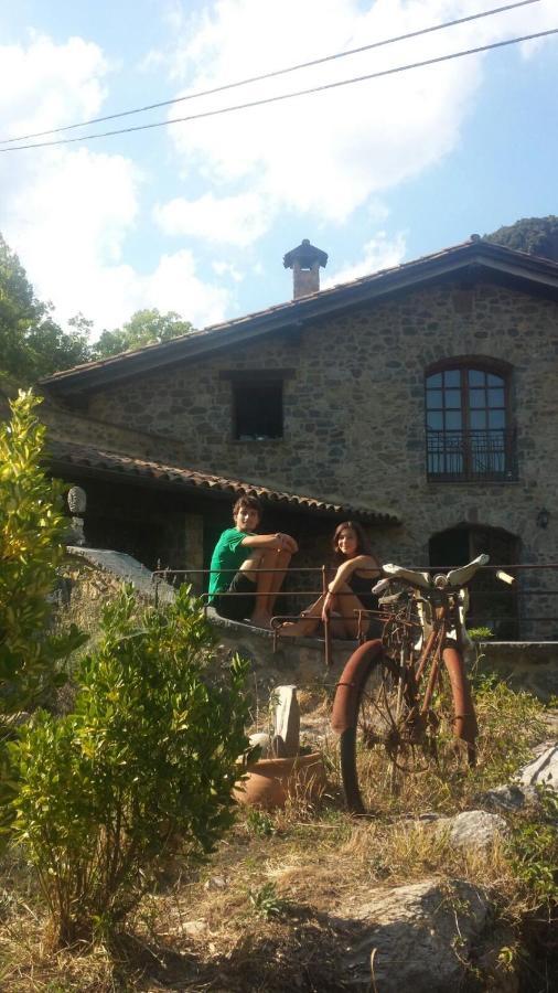 Bed&Breakfast Mas la Cabanya de Beget Bed & Breakfast Bagian luar foto