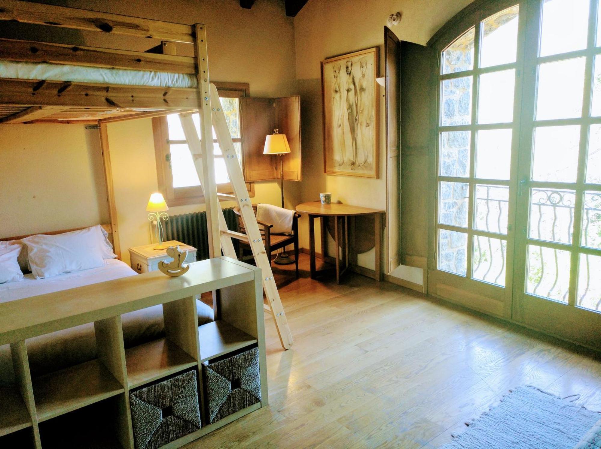 Bed&Breakfast Mas la Cabanya de Beget Bed & Breakfast Ruang foto